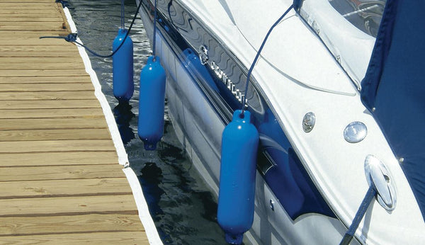 6.5' X 23' HULL GARD FENDER WHITE - TAYLOR MADE